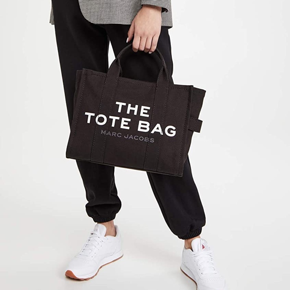 Authentic Marc Jacobs Small The Tote bag - Black